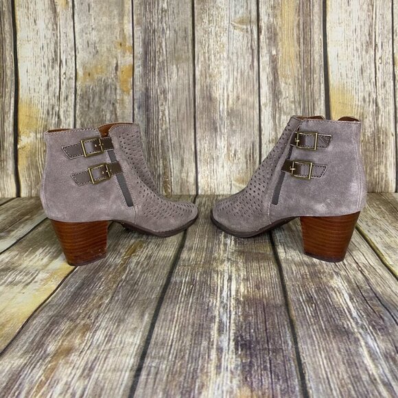 Vionic Women's  Size 7.5 Chryssa Taupe Suede Peep Toe Cone Heel Ankle Booties - Picture 3 of 11